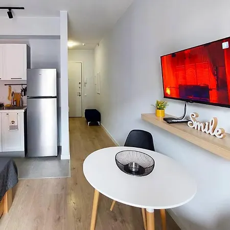 Modern Studio Apt On M3 Saburtalo District Tbilisi Exterior photo